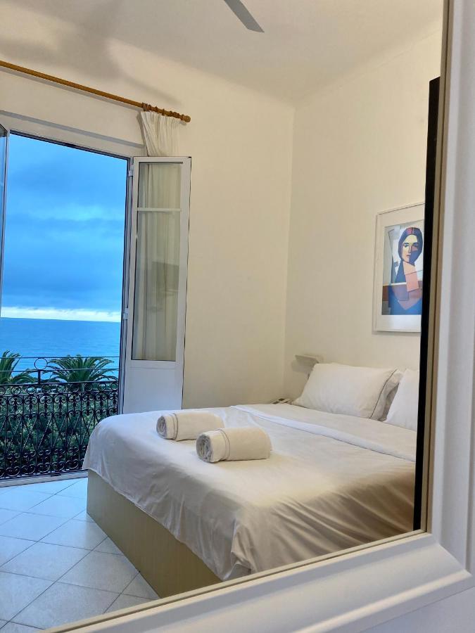 Hotel Alba Chiara Finale Ligure Exterior photo